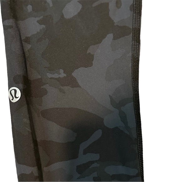 Lululemon Fast & Free High Rise Crop Legging Camo Multi Grey Size 4 Like New - Picture 8 of 10